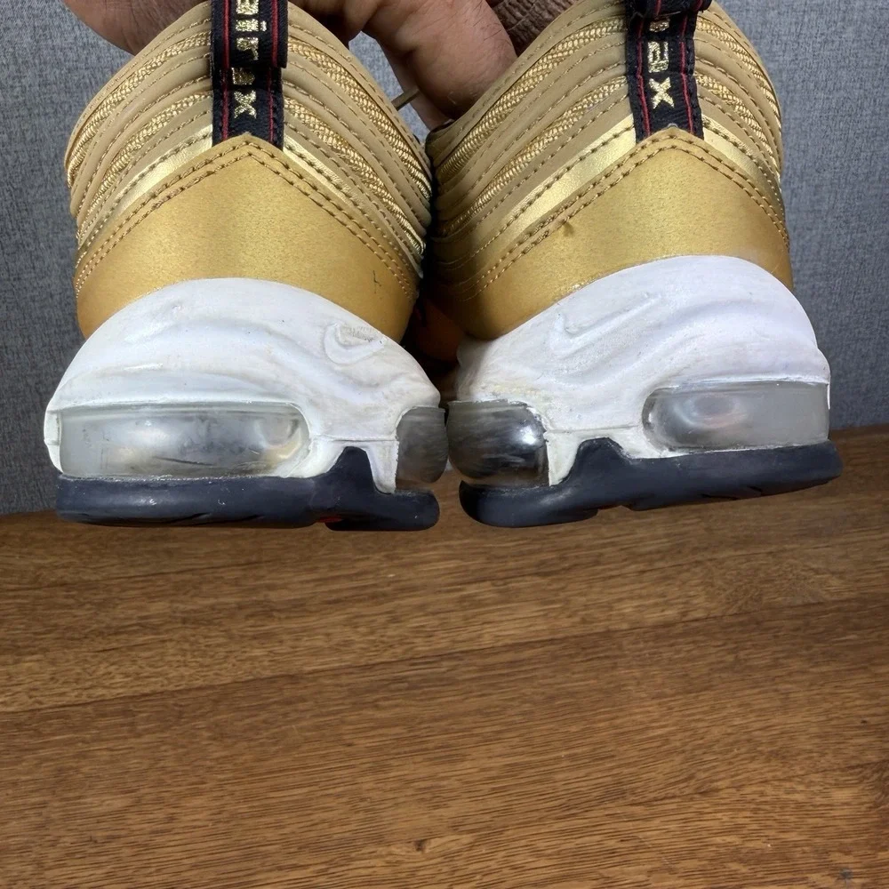 Nike Air Max 97 OG Metallic Gold 2023 DM0028-700 Men's Size 11 Shoes Sneakers